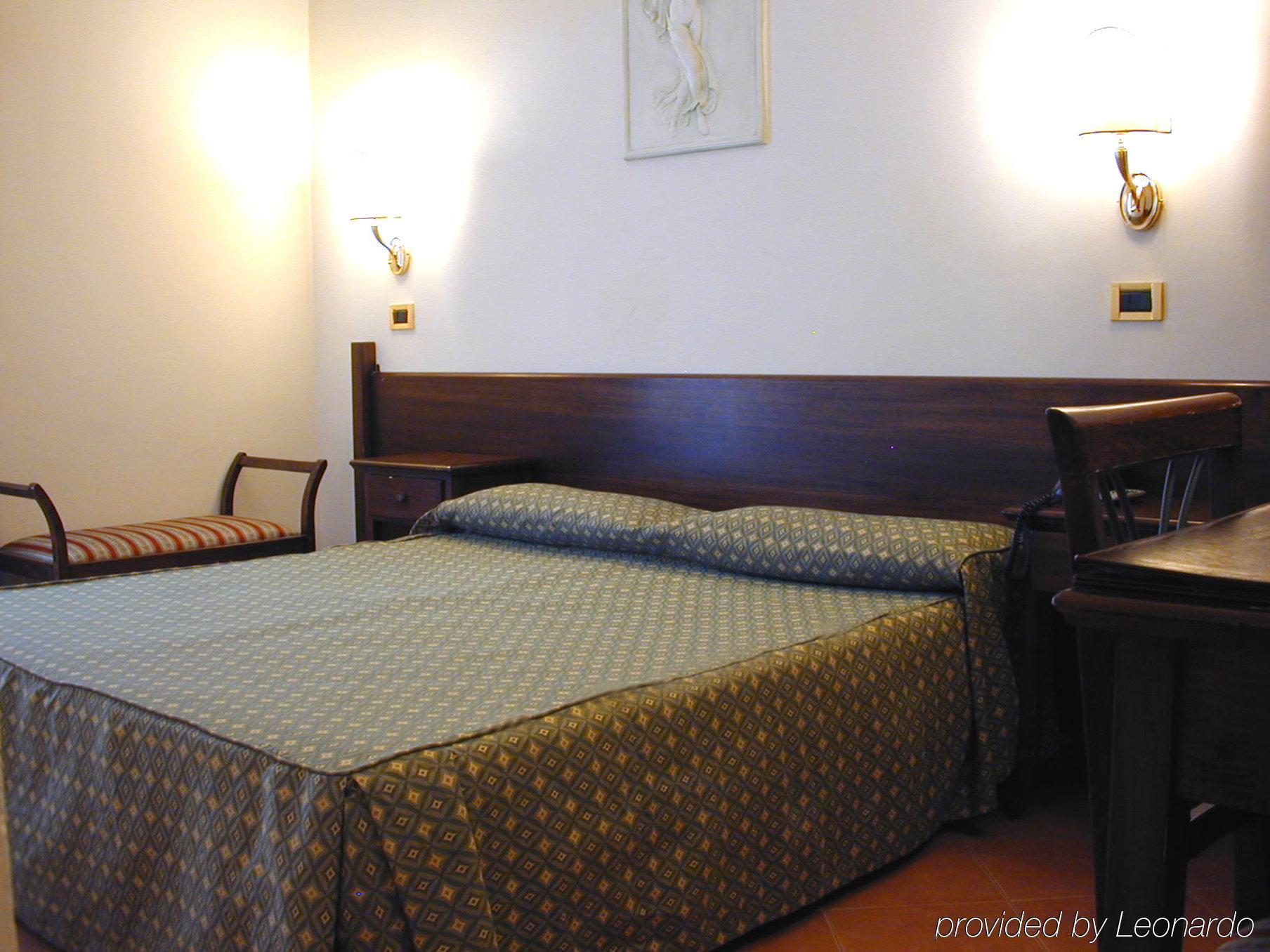 רומא Hotel Varese חדר תמונה